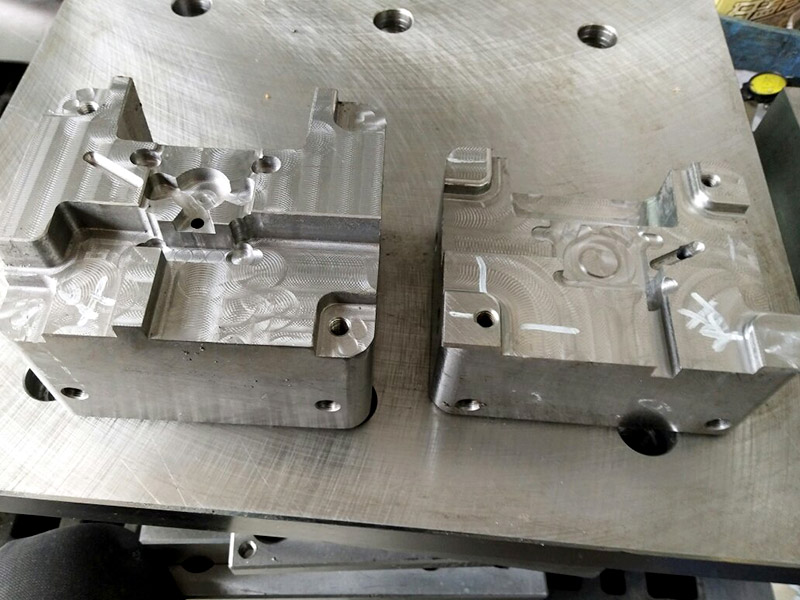 深孔鉆師傅多少錢一個月？